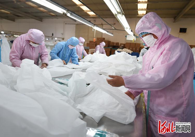 河北省開(kāi)足馬力加快醫(yī)藥及醫(yī)療器械急需物資生產(chǎn)，全力保障防護(hù)用品供應(yīng)