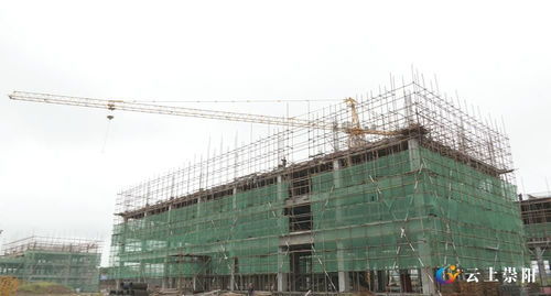 崇陽(yáng)縣中健醫(yī)用防護(hù)產(chǎn)品生產(chǎn)線項(xiàng)目一期工程加快建設(shè)，預(yù)計(jì)年底建成投產(chǎn)